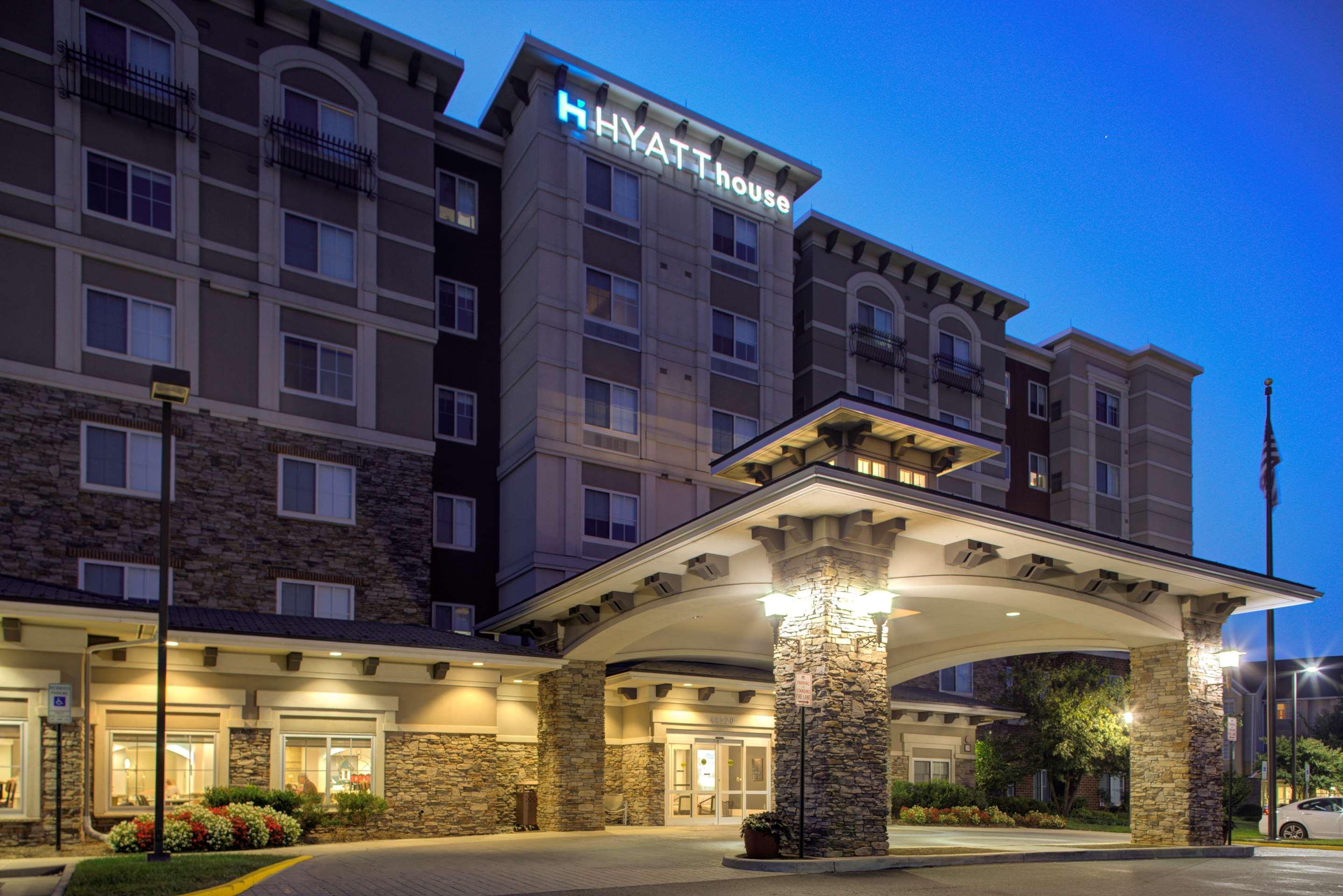 Hyatt House Sterling/Dulles Airport North Hotel Exterior foto