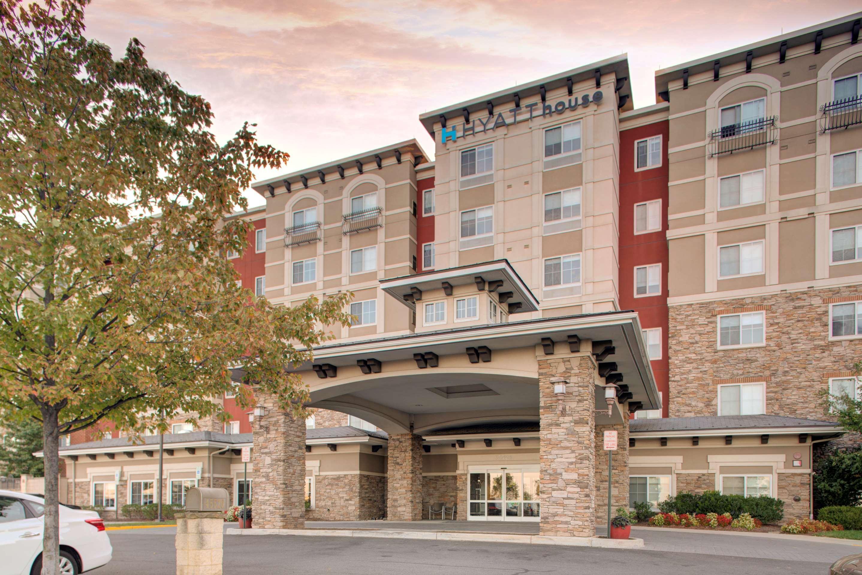 Hyatt House Sterling/Dulles Airport North Hotel Exterior foto