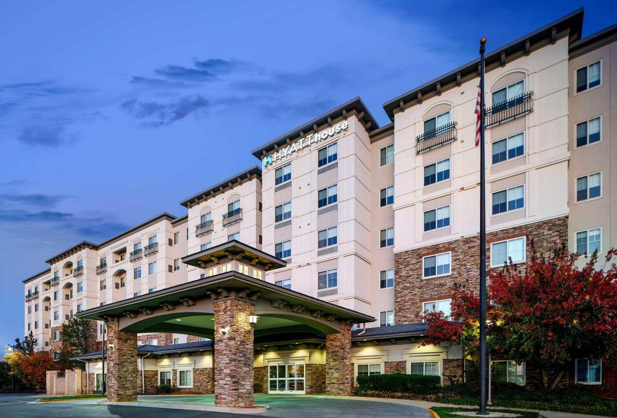 Hyatt House Sterling/Dulles Airport North Hotel Exterior foto